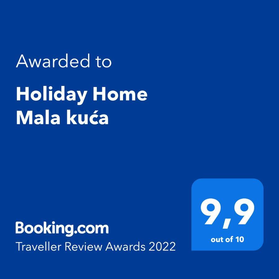Holiday Home "Mala Kuca " With Heated Pool Pula Exteriör bild